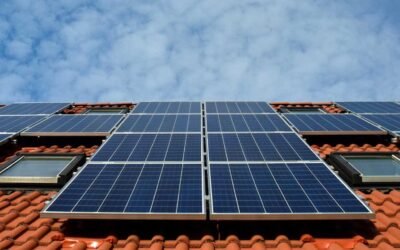 Descubre cómo elegir la mejor empresa instaladora de placas solares